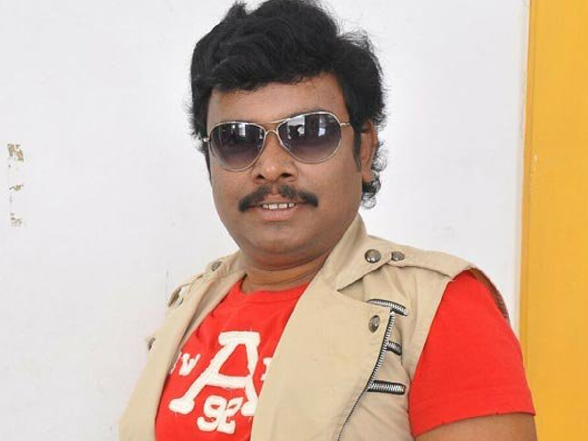 RTC bus hit Sampoornesh Babu Car: Major Accident