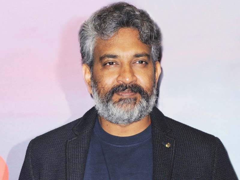 Rajamouli mind is oscillating