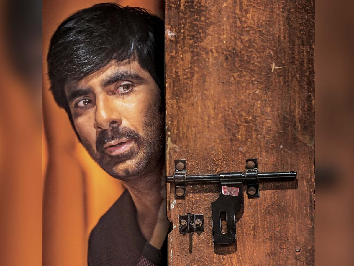 Ravi Teja is keeping aloof Ravi Teja is keeping aloof