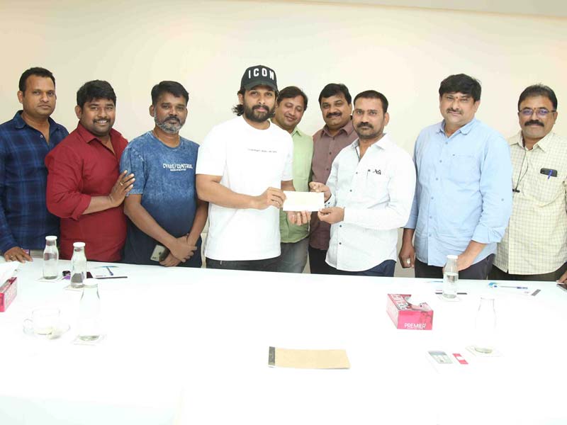 Allu Arjun financial contribution to journalists