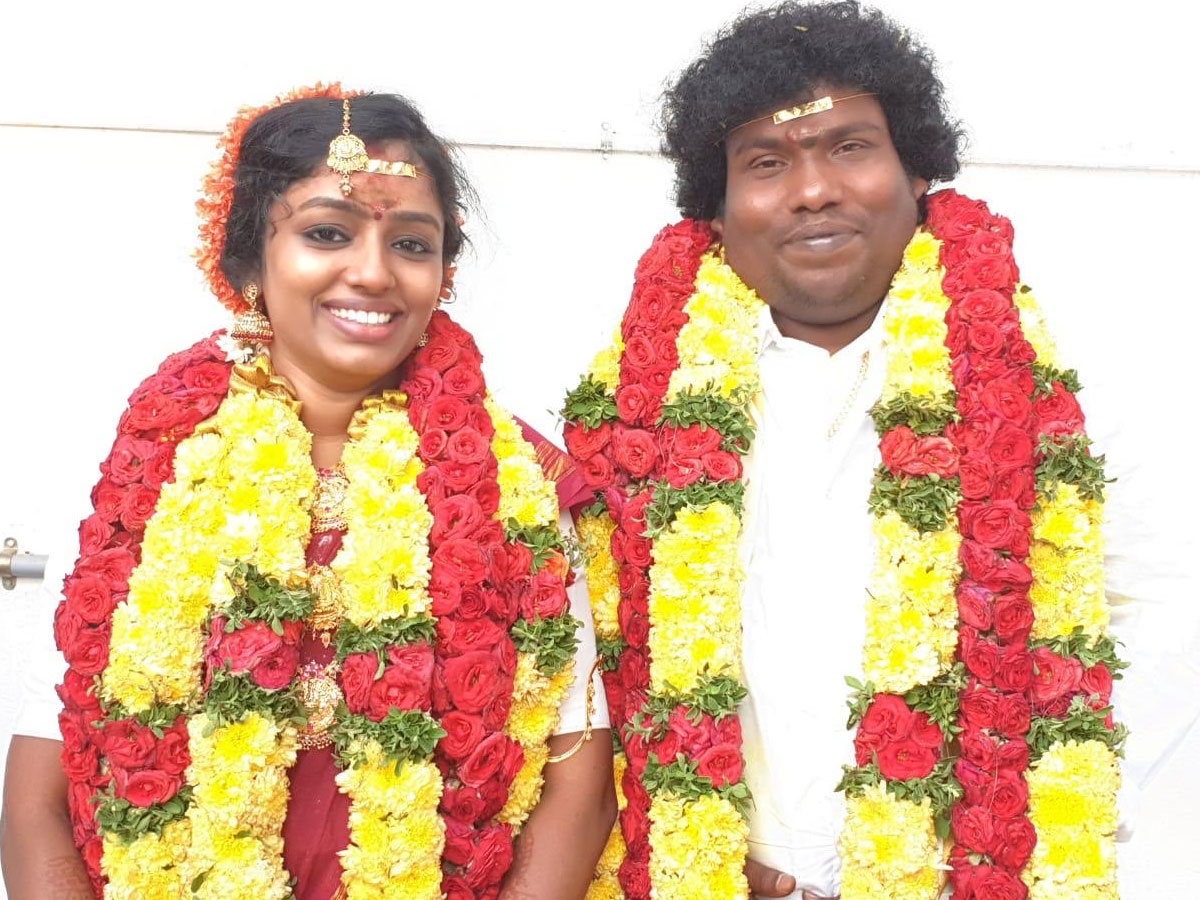 Yogi Babu weds Manju Bhargavi 