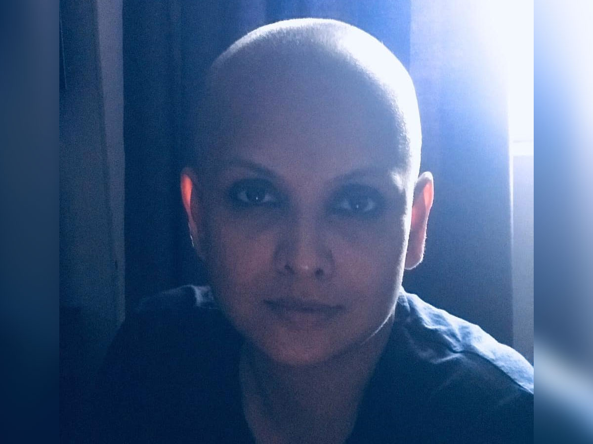 Actress Bald Head: Lockdown Effect