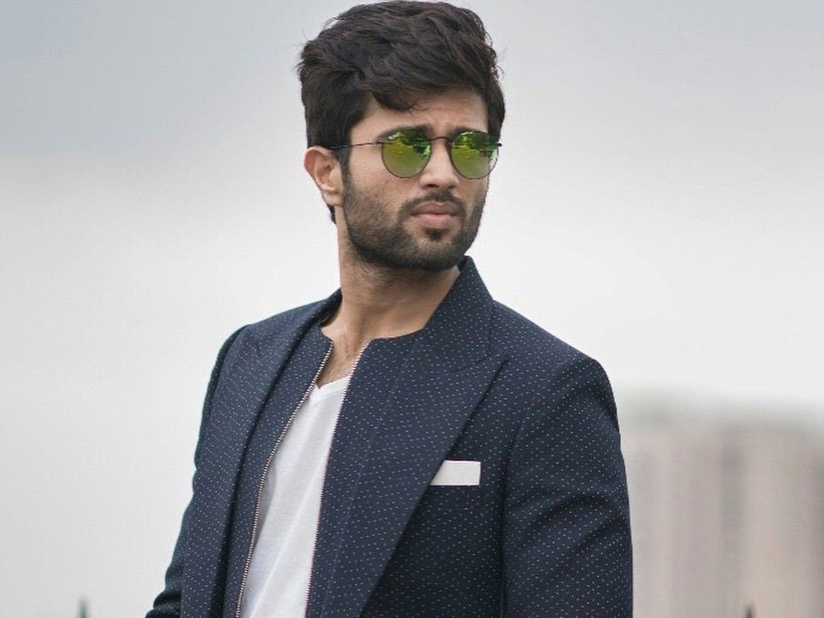 Vijay Deverakonda not considering Telugu directors any more?