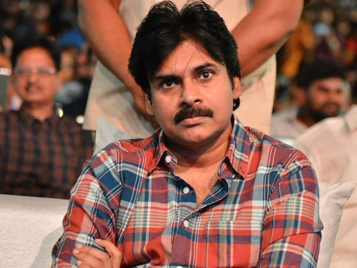 Pawan asking for dubbing Vakeel Saab