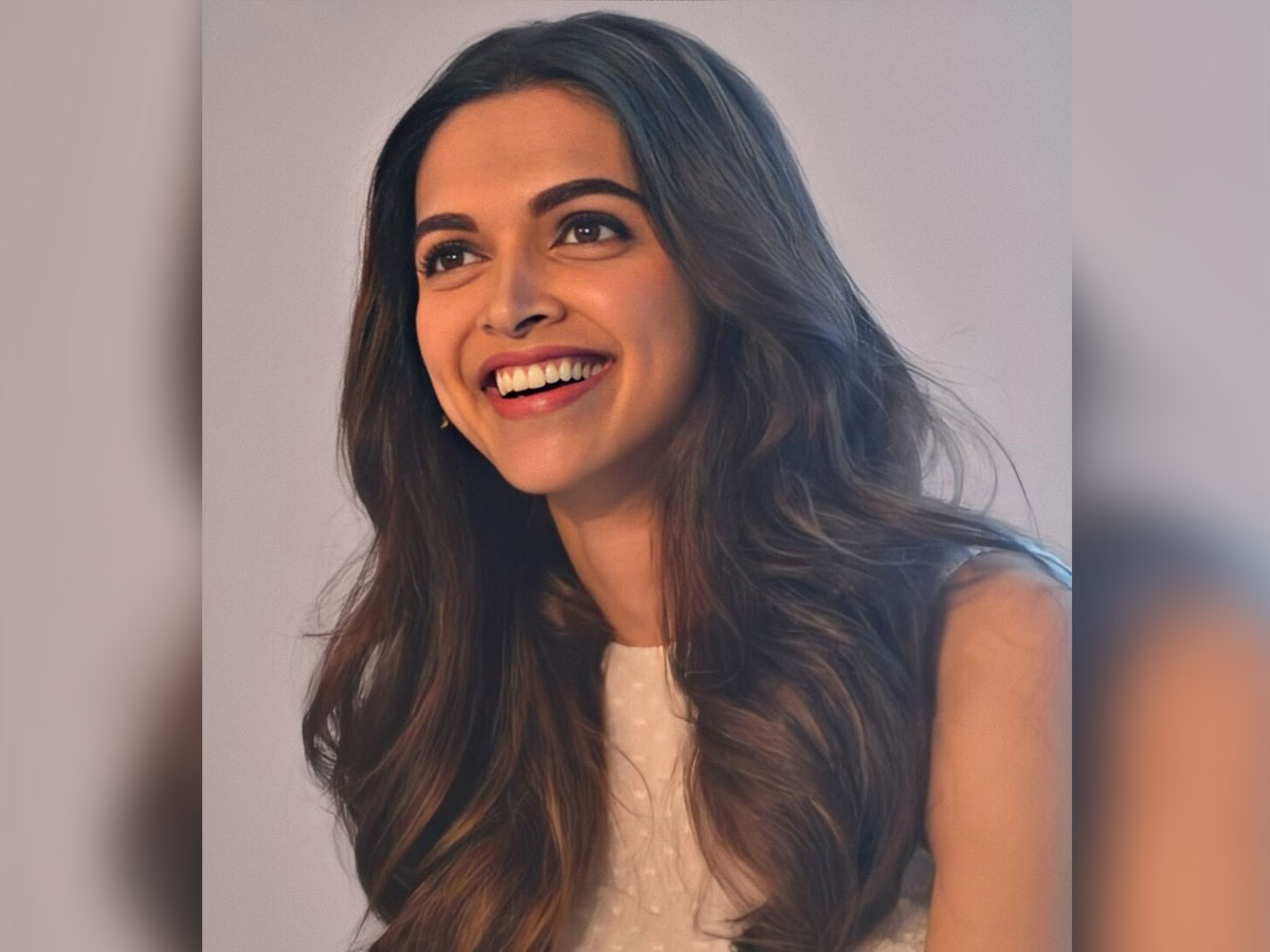 Deepika Padukone demands Hindi rights of Prabhas Film! Nag Ashwin Speechless