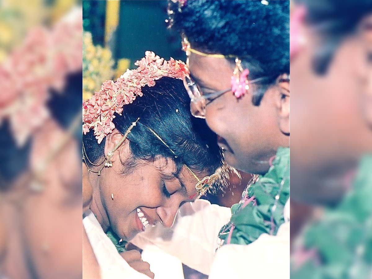 Gunasekhar shares his wedding pic with Rigini