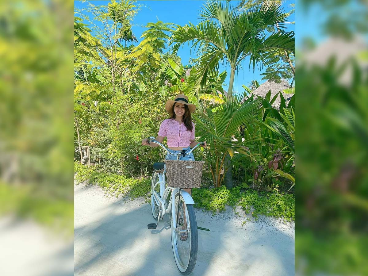 Samantha Akkineni bicycle tour