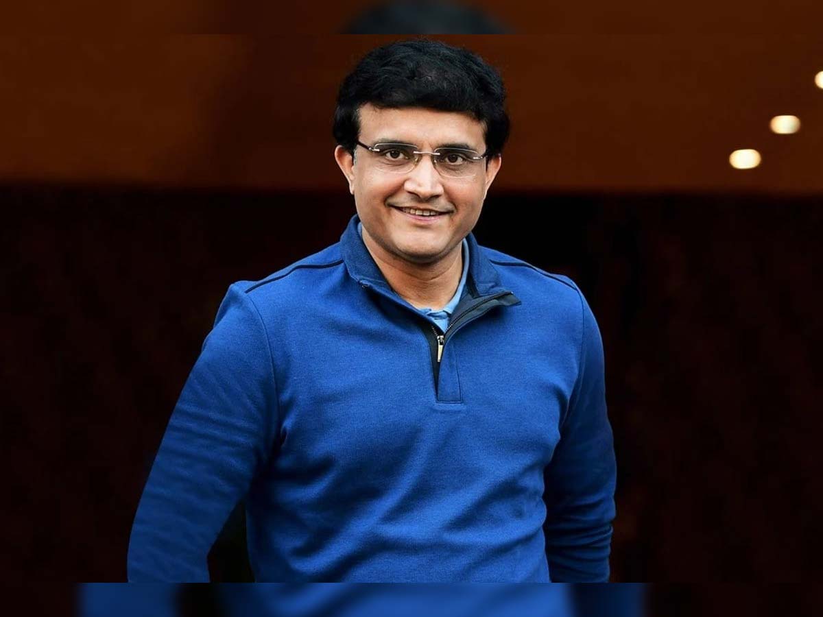 Sourav Ganguly suffers mild heart attack