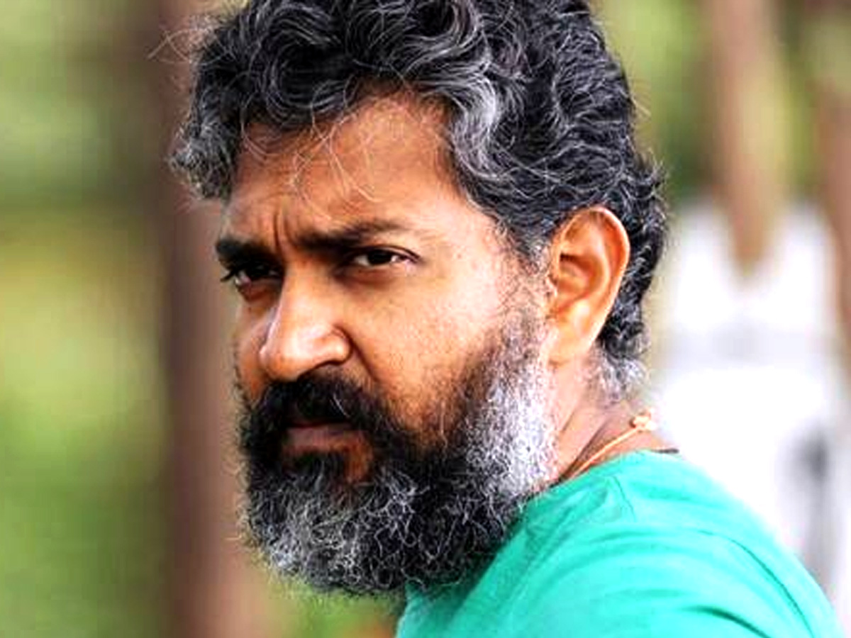 Rajamouli fails to break his own record Baahubali Vs RRR