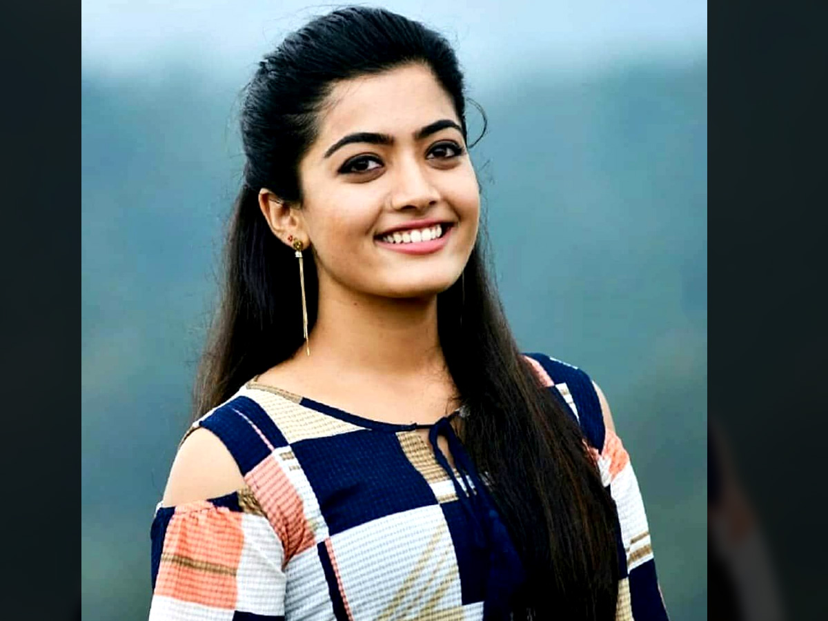 Rashmika Mandanna Load of love to Uppena pair