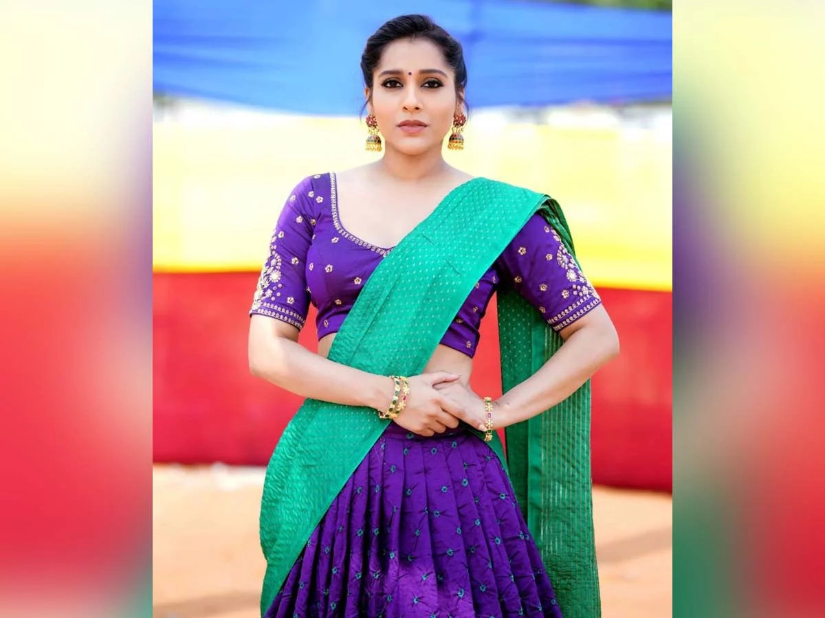 Actor Nandu fires on anchor Rashmi Gautam